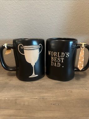 Rae Dunn World’s Best Dad. Trophy Mug